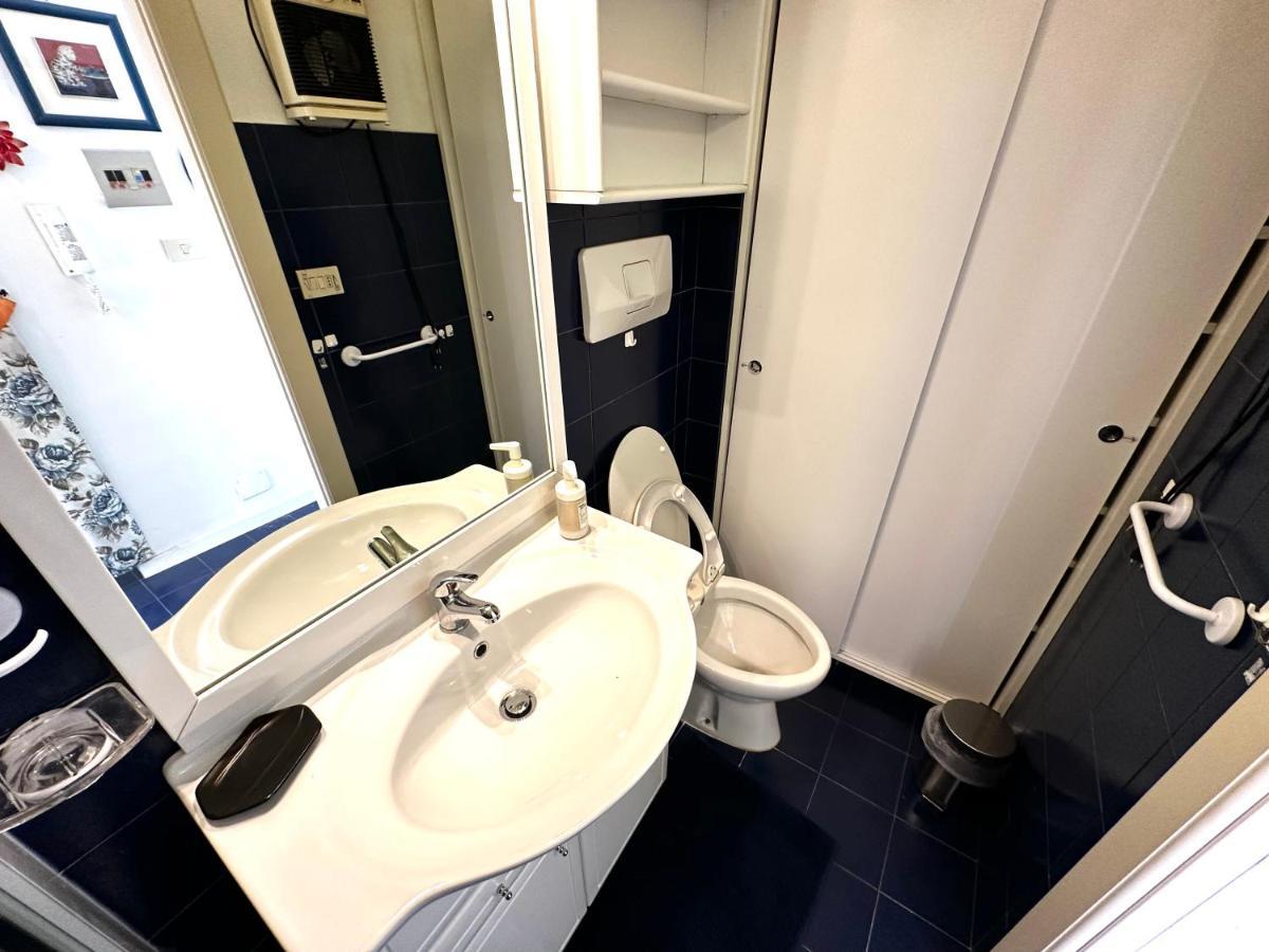 Suite Fronte Mare - Sanremo Ngoại thất bức ảnh
